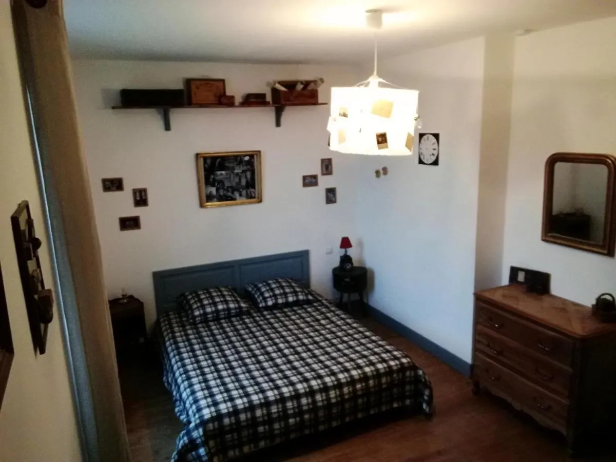 Un Nid Pour La Nuit, Chambres D'Hotes Saint-Géry Fransa